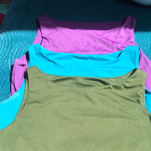 11 items EUC ELEVEN ASSORTED TANKS M-L express jlo Ny @Co - Picture 2 of 6